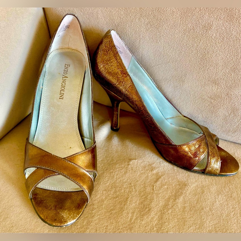 Enzo Angiolini Metallic Ladies Dress Shoes